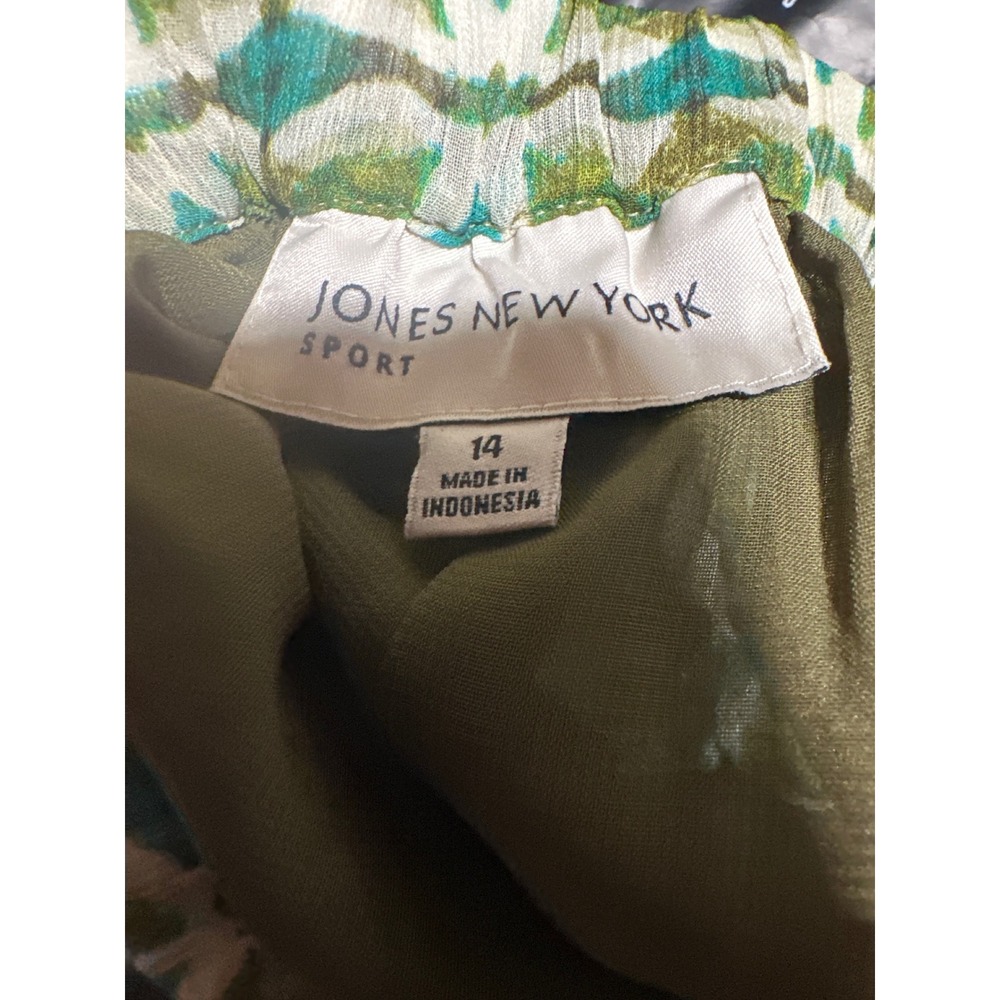 Jones New York Sport Maxi Skirt 14 Green Geometric Tiered Boho Chiffon Casual - Picture 6 of 6